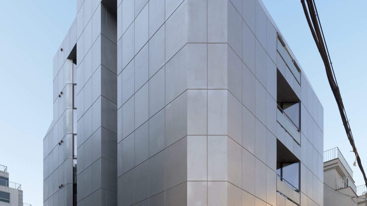 FHHH friends Designs Soundproof Practice Rooms for Music Academy