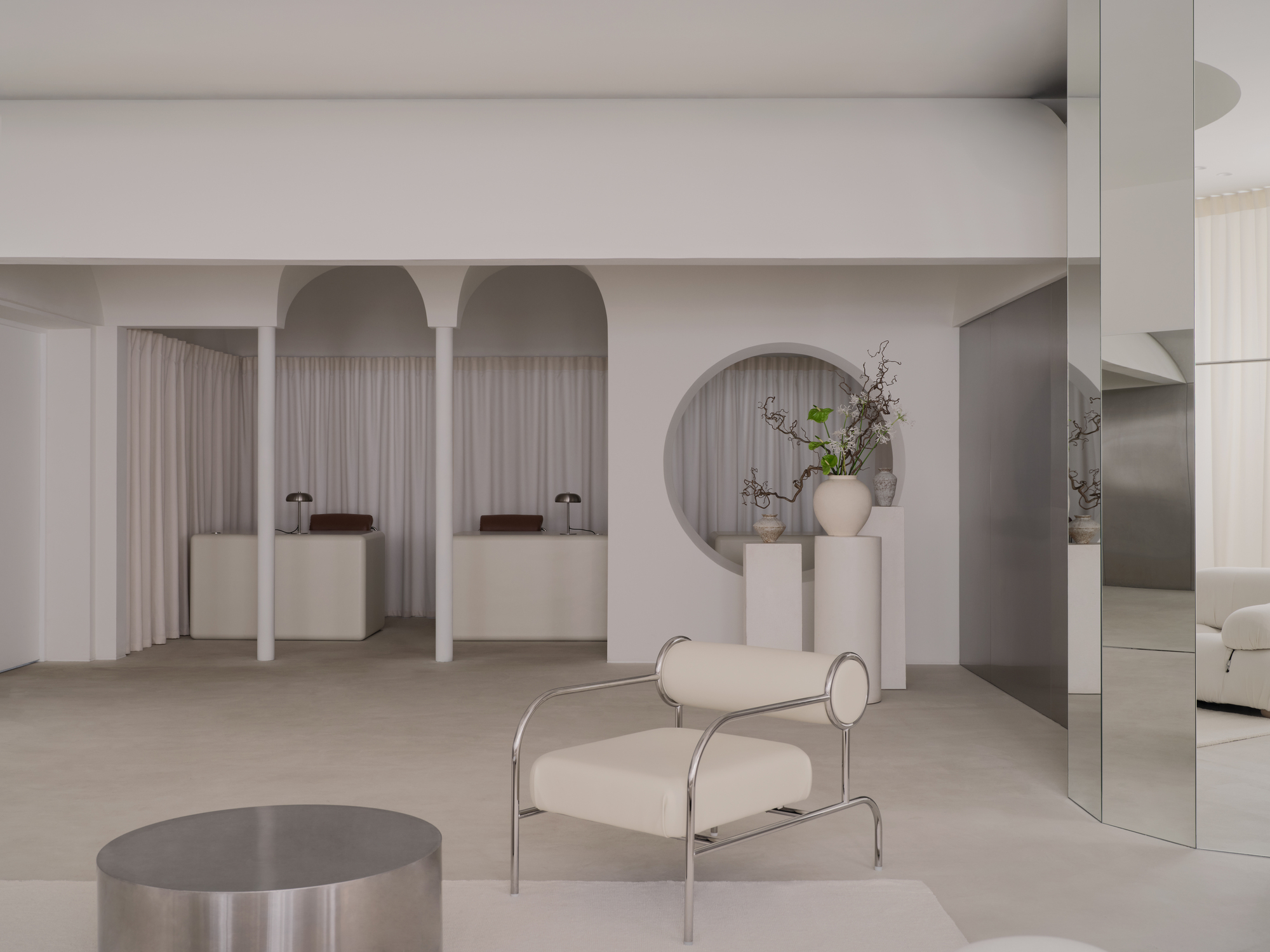 Interior view of the Malli Showroom, showcasing its calm and architectural design.