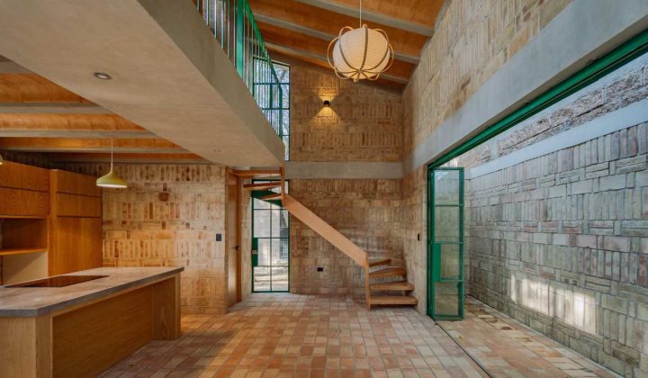 F36 House by Estudio Tecalli Integrates Art and Nature in Puebla