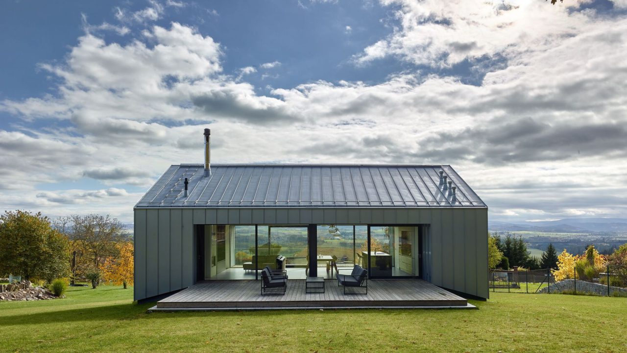 Stempel & Tesar Architects Completes House with Mountain View in Czech Republic