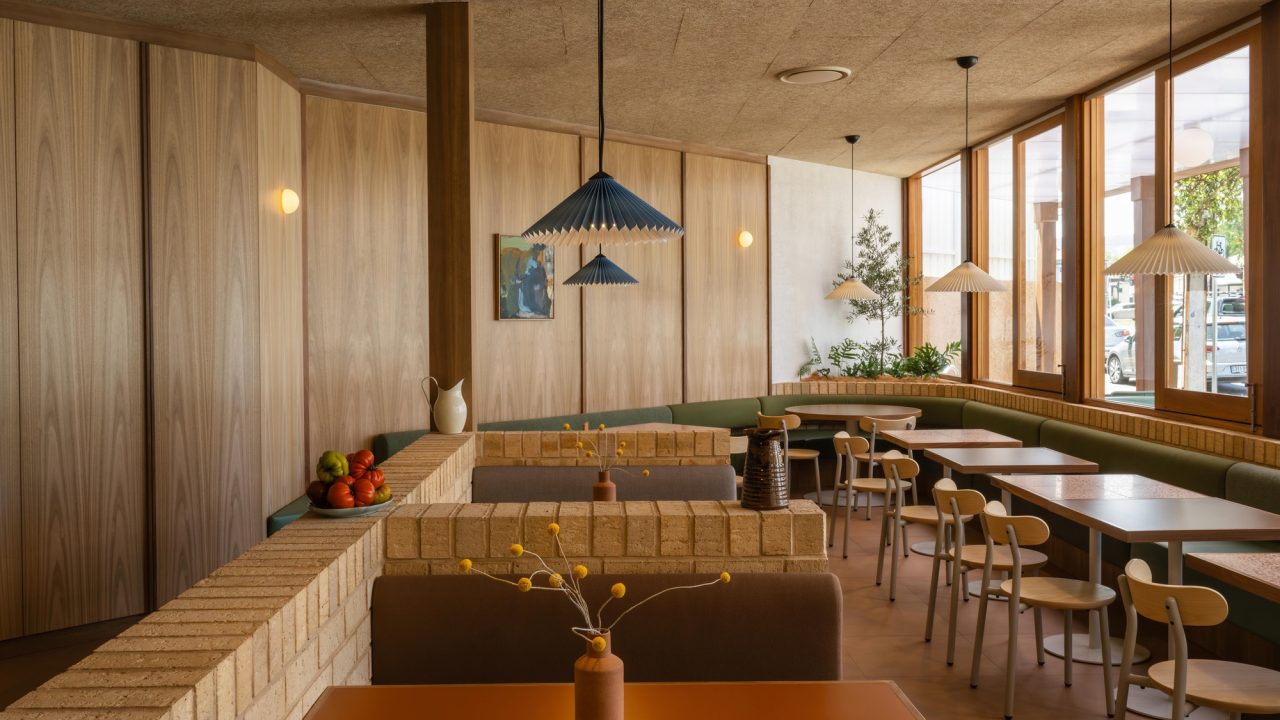 Sans-Arc Studio Refreshes Warehouse into Dual Hospitality Spaces with Mensa Kitchen