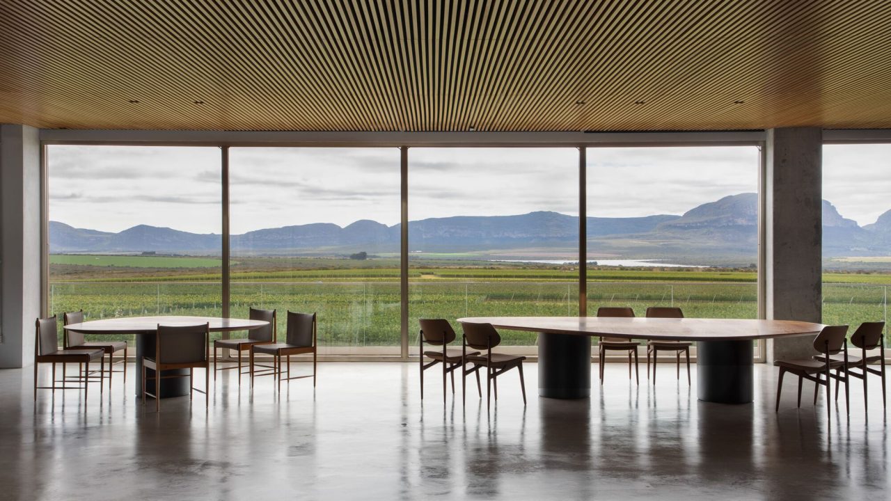 UVVA Winery by GAM Arquitetos Blends Natural Strength with Architectural Grandeur