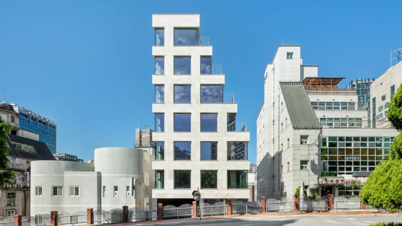 Simplex Architecture Designs YP Building Amidst Evolving Seoul Urban Landscape