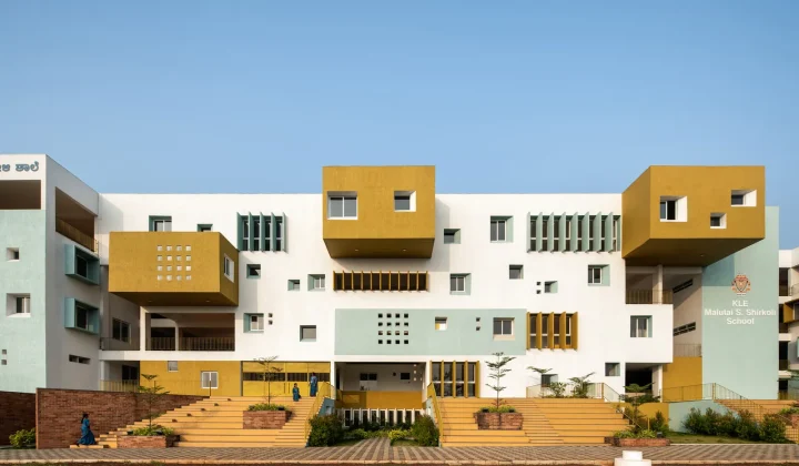 Shreyas Patil Architects Completes Comprehensive Educational Facility in Sankeshwar