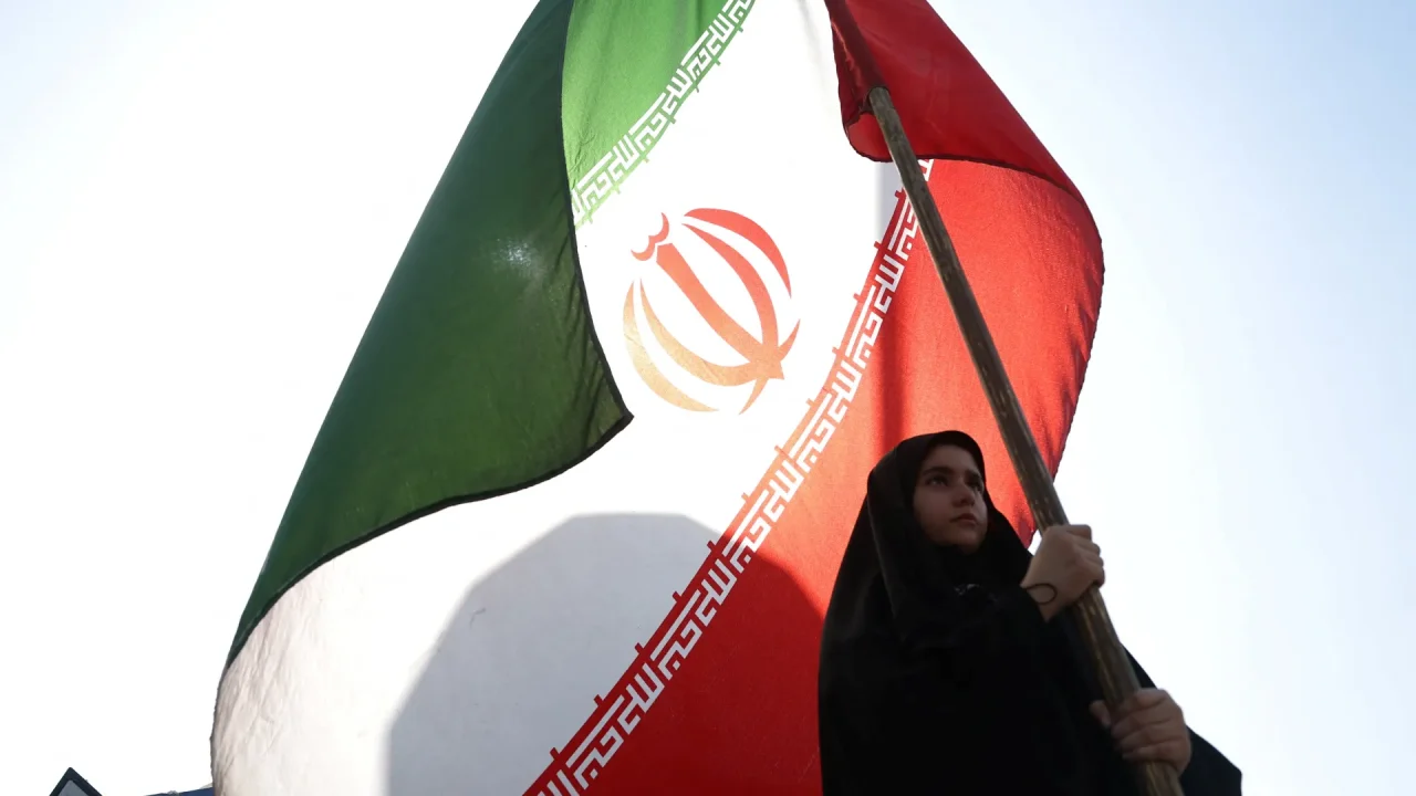 US Strikes Iran, Tehran Closes Strait of Hormuz Amid Escalating Tensions