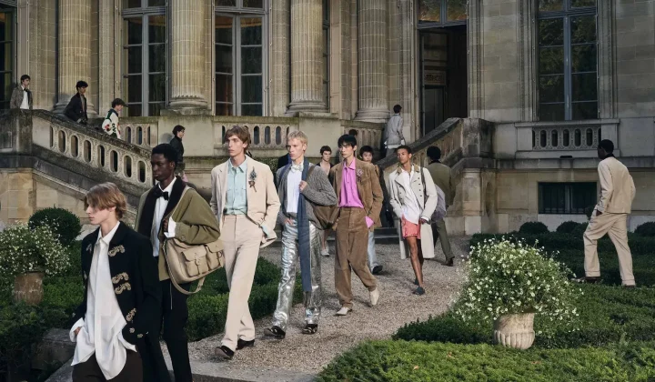 Dior’s Jonathan Anderson Merges Historic Parisian Museum with Contemporary Sound for Menswear Debut