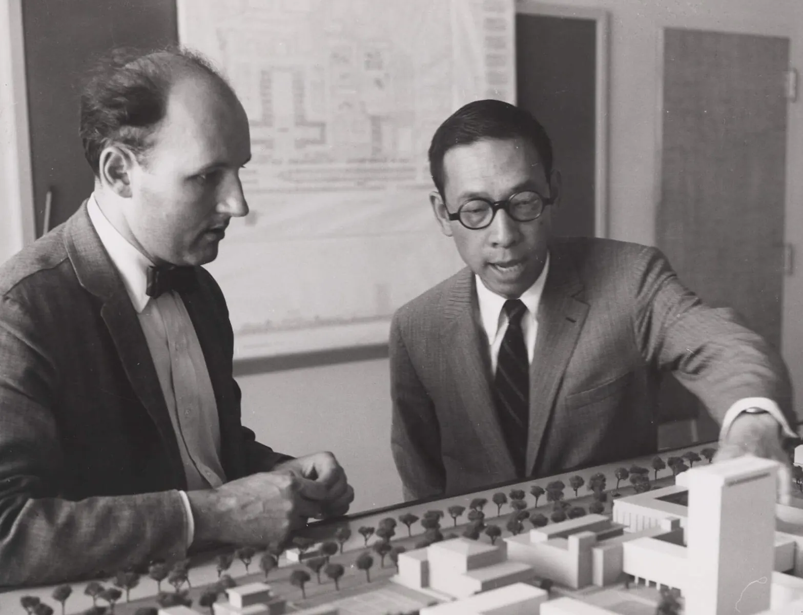 Model of the MIT campus from around 1960, shown with architects I. M. Pei and Araldo Cossuta.