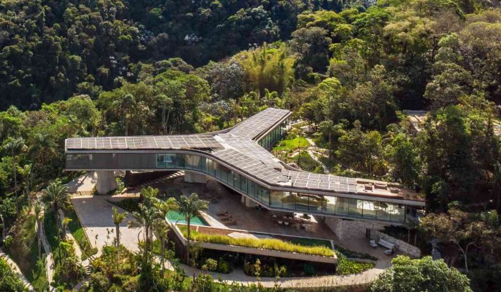 TETRO Arquitetura Designs Casa Xingu, A Home Embracing Brazilian Landscape