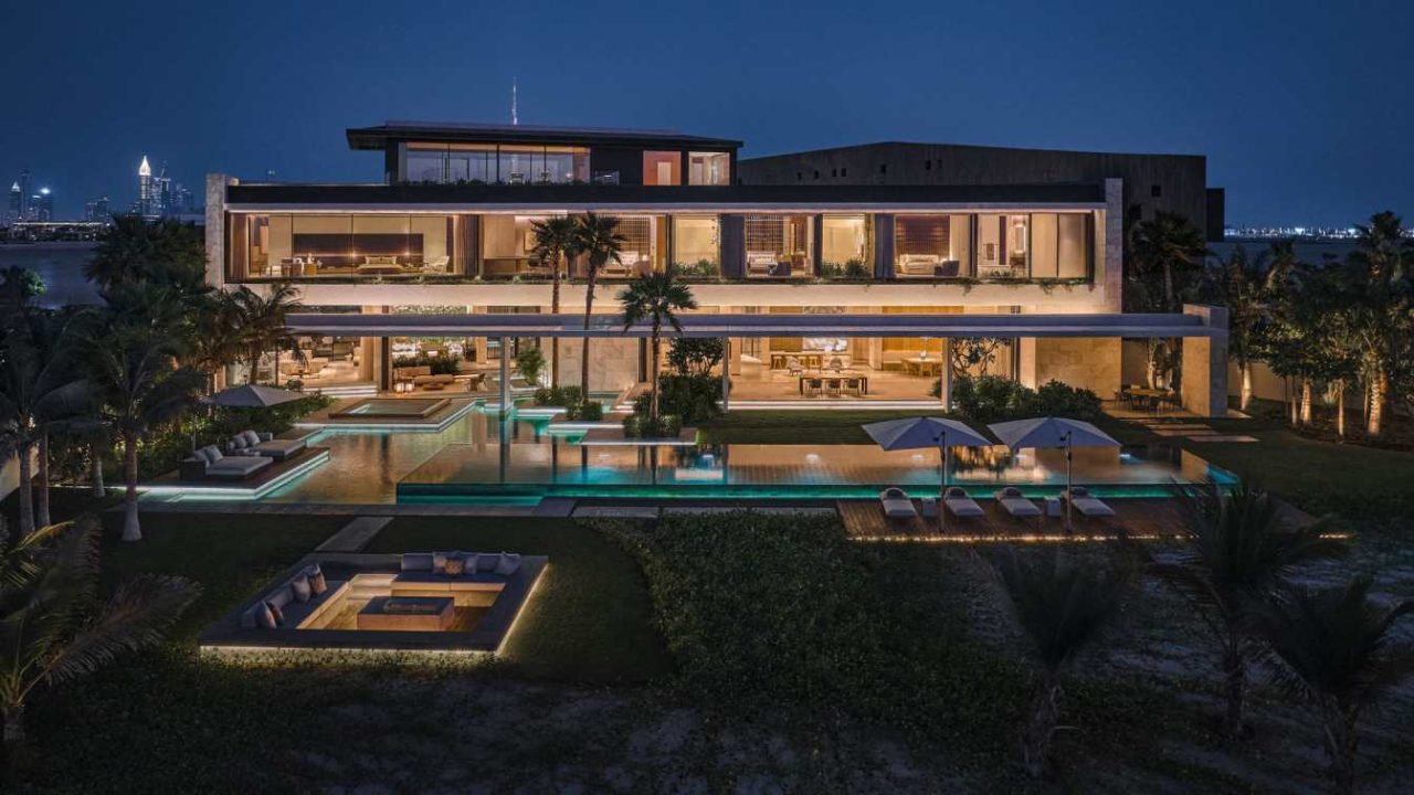 SAOTA Unveils Island Villa in Dubai, Redefining Coastal Living with Seamless Indoor-Outdoor Integration
