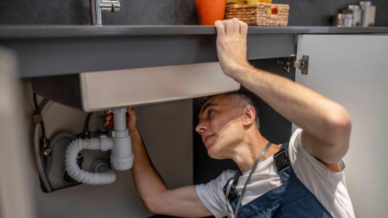 Urgent Plumbing Issues Requiring Immediate Professional Attention