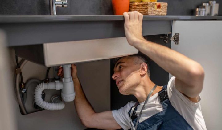 Urgent Plumbing Issues Requiring Immediate Professional Attention