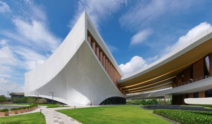 Zaha Hadid Architects Unveils Songshan Lake Exhibition and Performance Centre in China