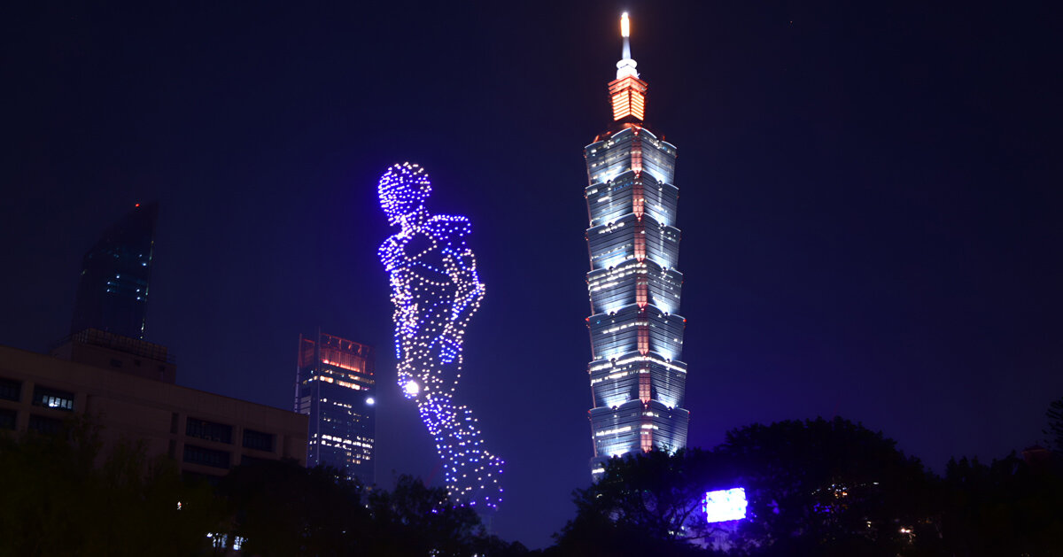 Taipei Skyline Transformed by 1,000-Drone Light Show for COMPUTEX x InnoVEX
