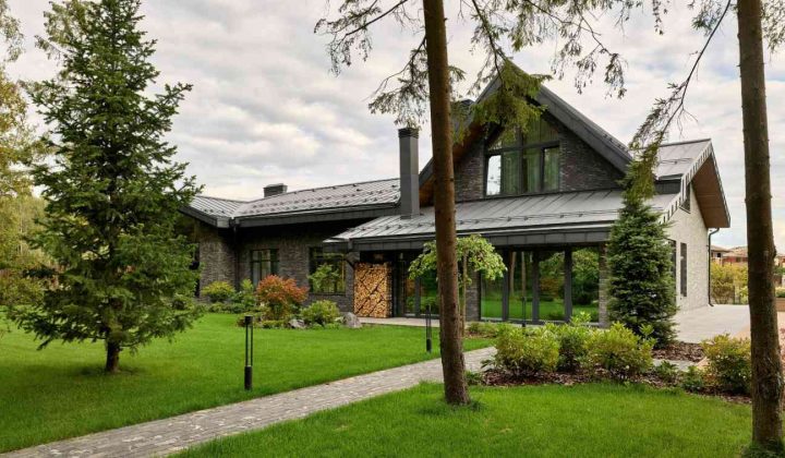 NOVU Classic Interior Designs “Voice of Mountains” Residence in Moscow Region