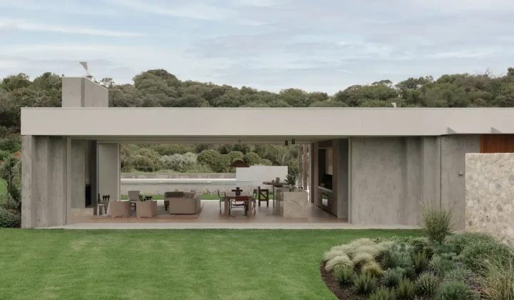 Wildcoast Residence by Studio Kennon Negotiates the Harsh Coastal Conditions of the Mornington Peninsula