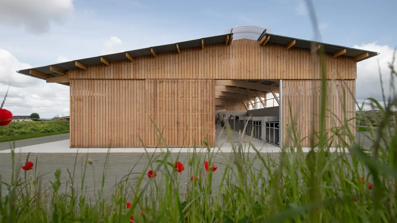 Carmen Maurice Architecture Completes Racing Stable in Lassay-les-Châteaux