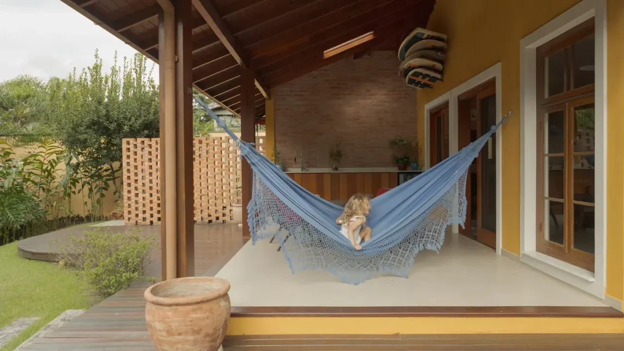 Jardim House Renovation Prioritizes Preservation and Connection to Nature