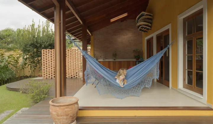 Jardim House Renovation Prioritizes Preservation and Connection to Nature