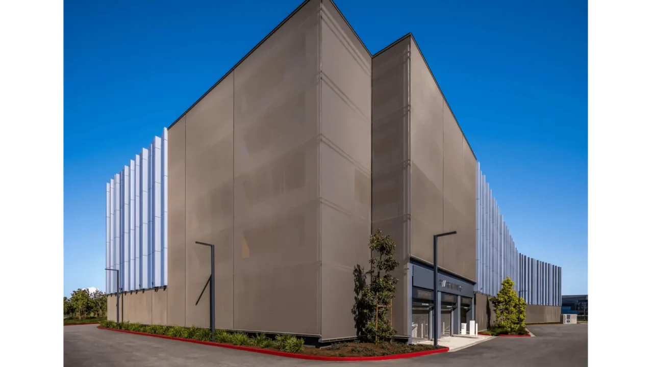 Cascade Architectural’s Fabricoil® Systems Provide Versatile Facade Screening Solutions