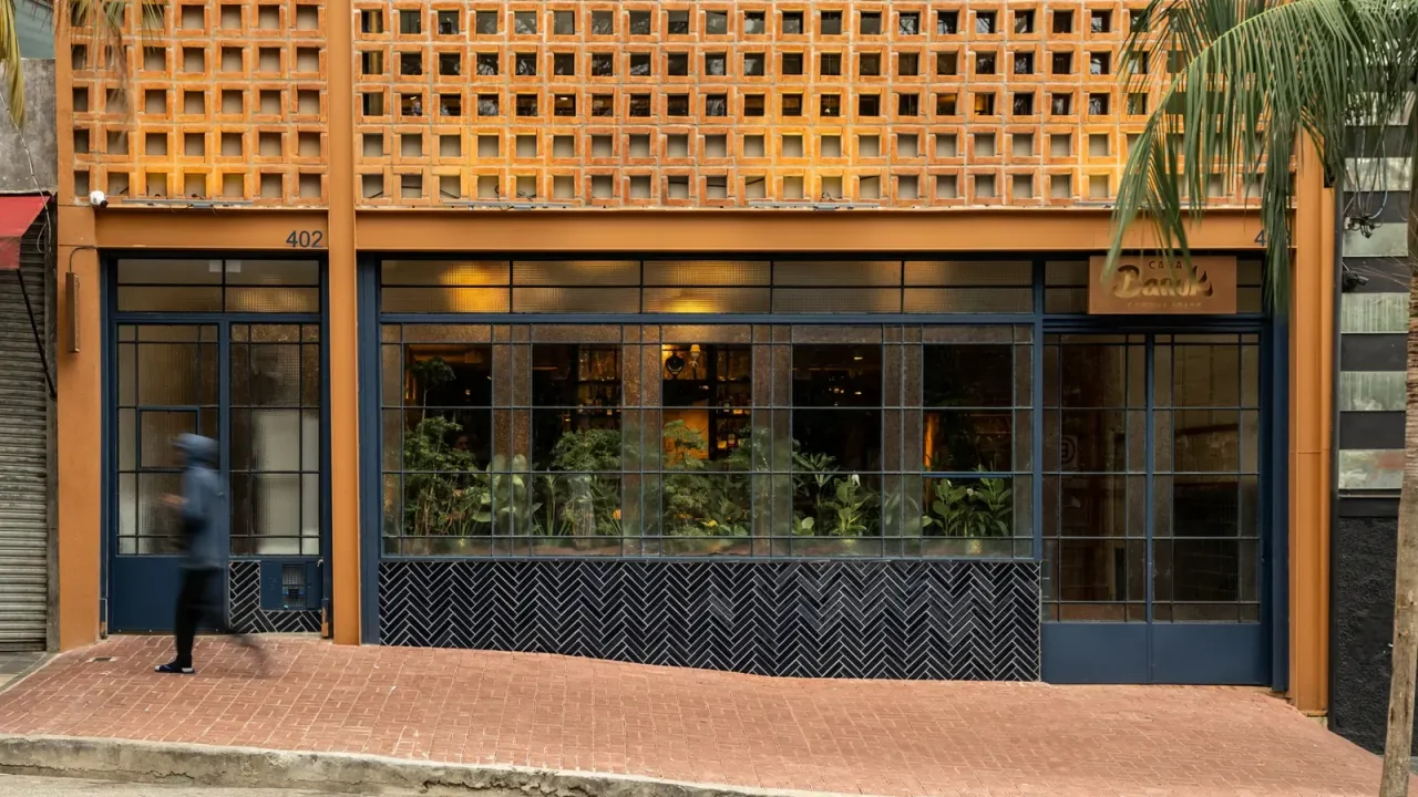 Memola Estúdio Shapes Spatial Sequence for Casa Baruk in São Paulo
