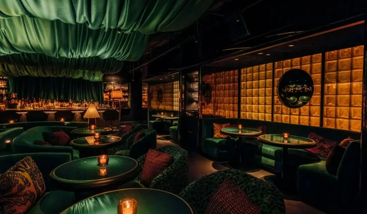 Kitty’s Cosmopolitan Club: Emerald Glamour Emerges in Chicago’s River North