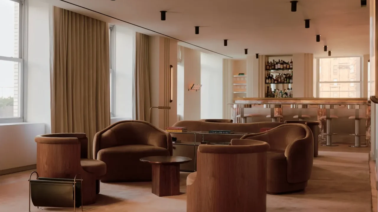 Modellus Novus Redesigns Hakluyt Boardroom as a Sophisticated Pied-à-Terre