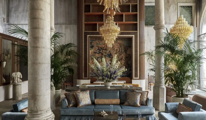 Orient Express Venezia Opens in Historic Venetian Palazzo