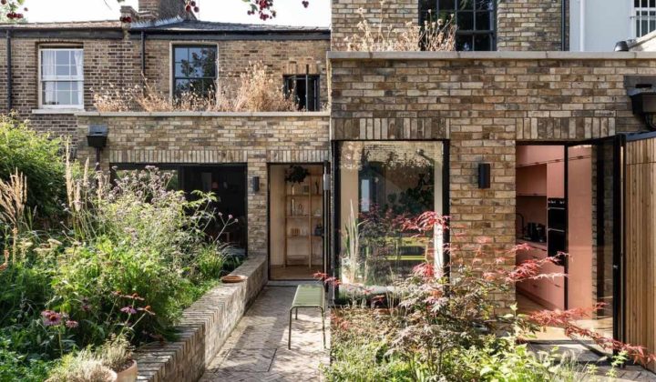 Bradley Van Der Straeten Transforms London Property into De Beauvoir Garden Oasis
