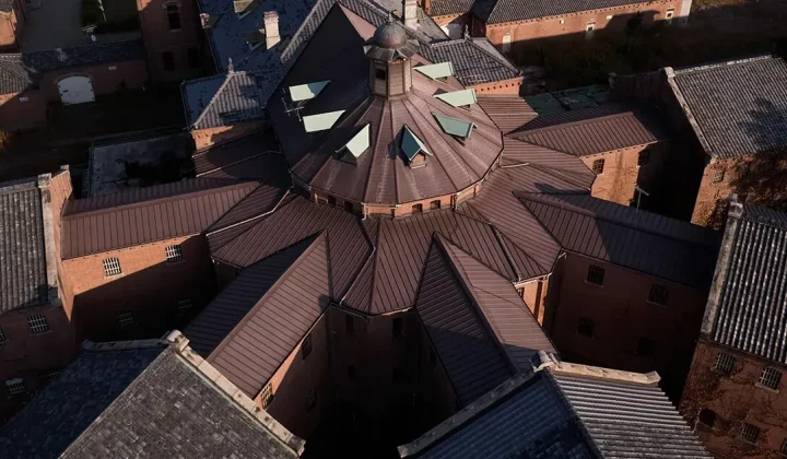 Former Nara Prison Transformed into HOSHINOYA Hotel, Preserving Meiji-Era Architecture