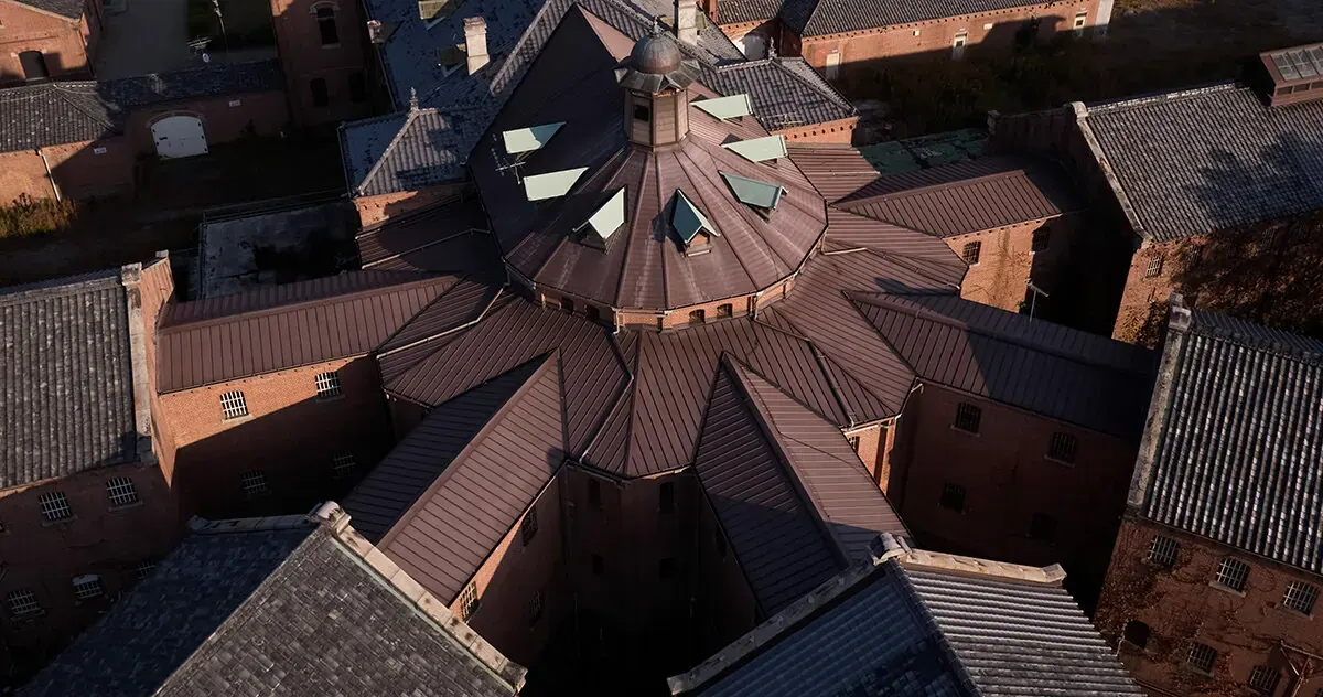Former Nara Prison Transformed into HOSHINOYA Hotel, Preserving Meiji-Era Architecture
