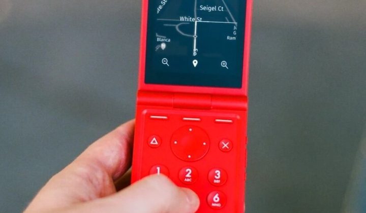 Light Flip Reimagines Dumbphone with Clamshell Design, Focuses on Intentional Communication
