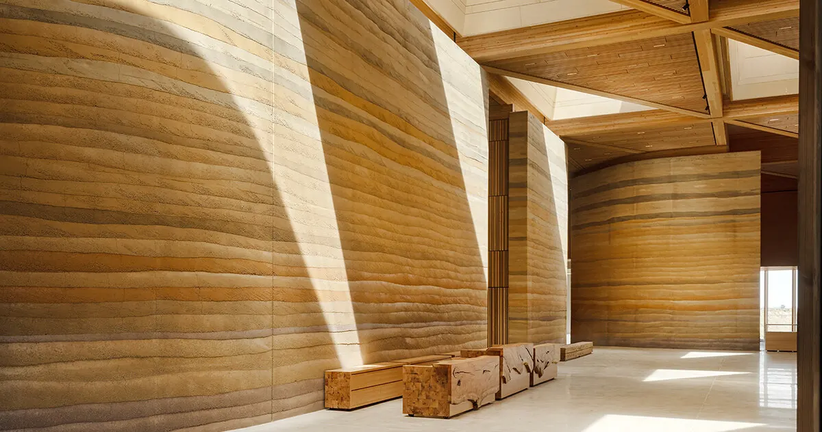 Snøhetta Unveils Prairie-Roofed Theodore Roosevelt Presidential Library in North Dakota Badlands