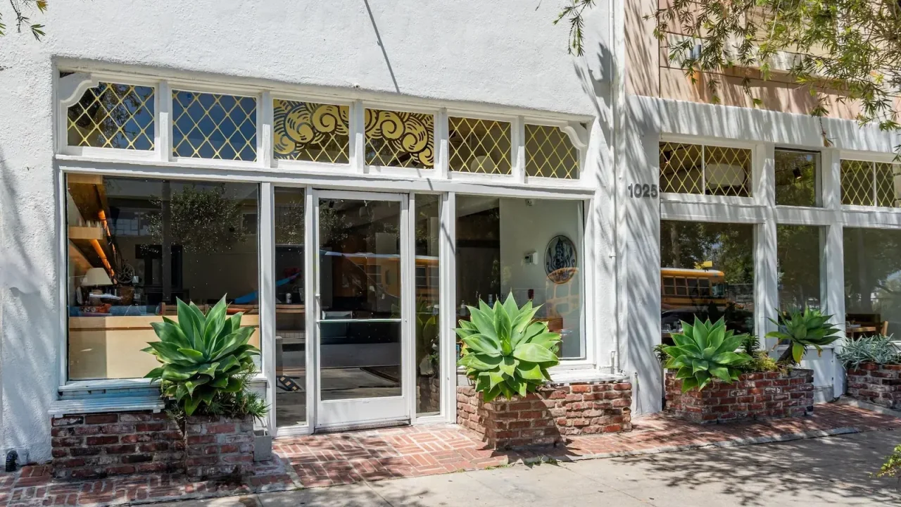 San Damián Opens in Venice With Taller ADG’s Airy Cantina Interior