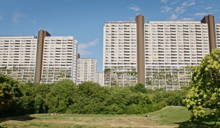 27 Storeys Documentary Revisits Vienna’s Alterlaa and the Utopian Promise of Collective Living