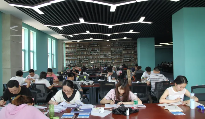 How AI Tools Are Reshaping Academic Writing for Architecture Students